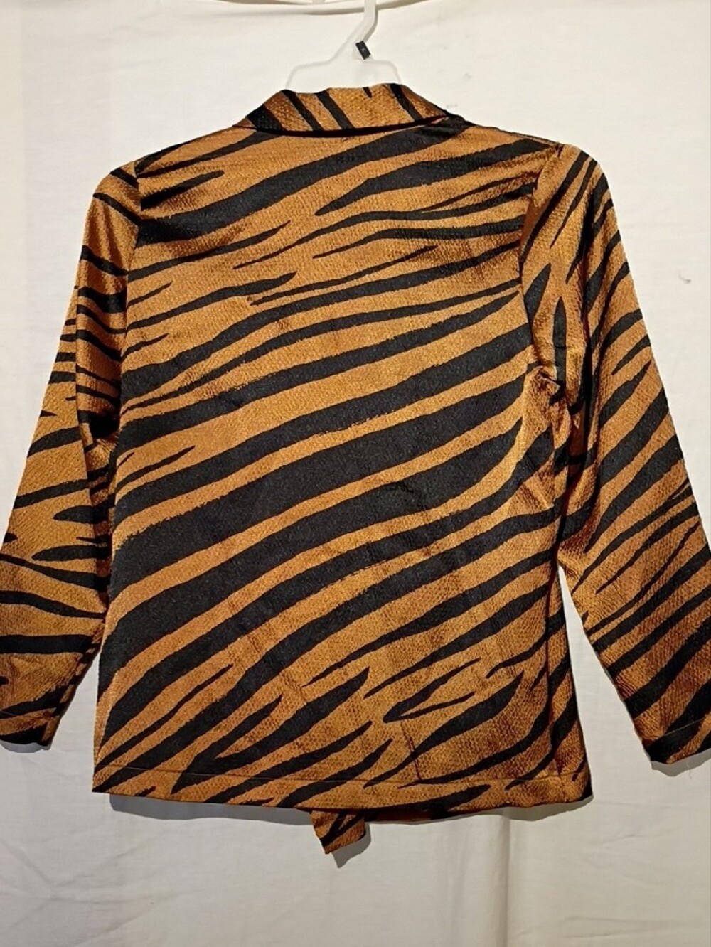 Who What Wear Animal Print Tiger-Stripe Oversized Double Breasted Blazer, Sz 6 - Picture 9 of 11
